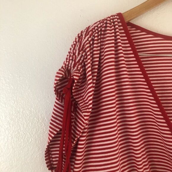 Torrid red white Striped ruched sleeve peplum top - Picture 2 of 6
